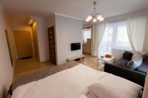 Отель Apartament Klonowa, Кельце